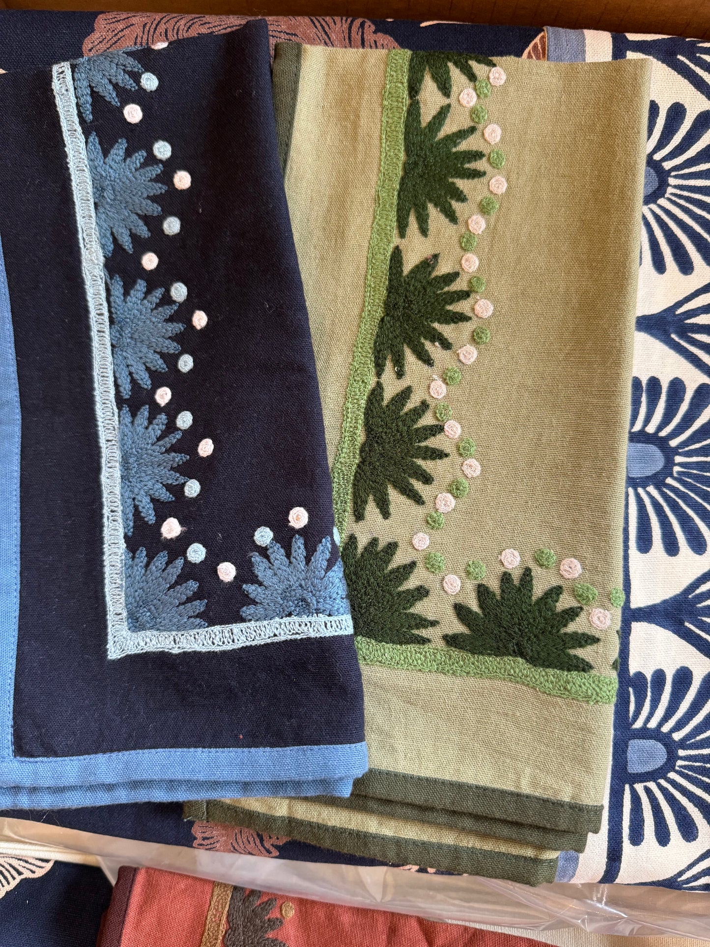 Starburst Embroidered Napkins, Set of Four